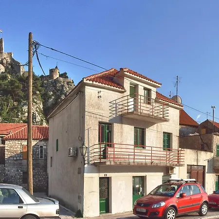 Mandic Apartment *