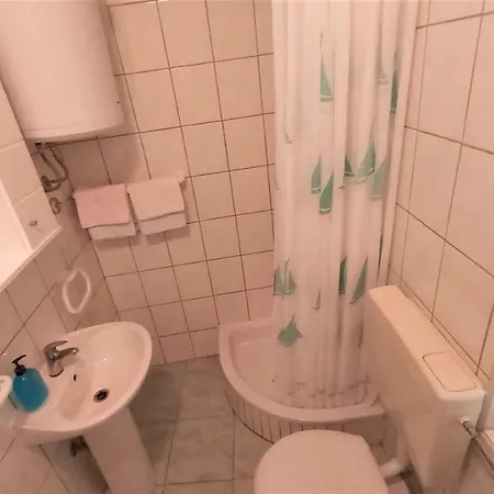 Mandic Apartment *